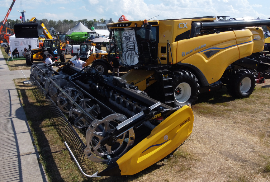 ХОЗЯЕВА ПОЛЕЙ. «Агро-Мастер» на «Дне сибирского поля-2025» ХОЗЯЕВА ПОЛЕЙ. «Агро-Мастер» на «Дне сибирского поля-2025»