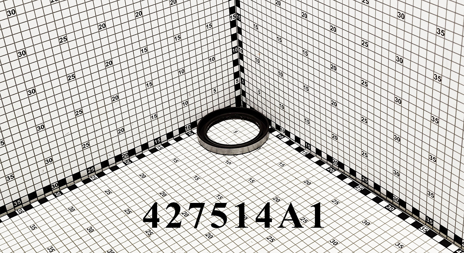Сальник 427514A1 CNHi