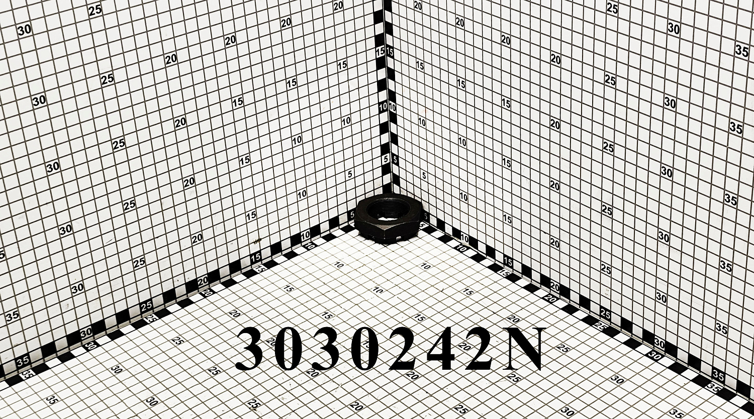 Корончатая гайка M36x1,5 600.008.0 3030242N
