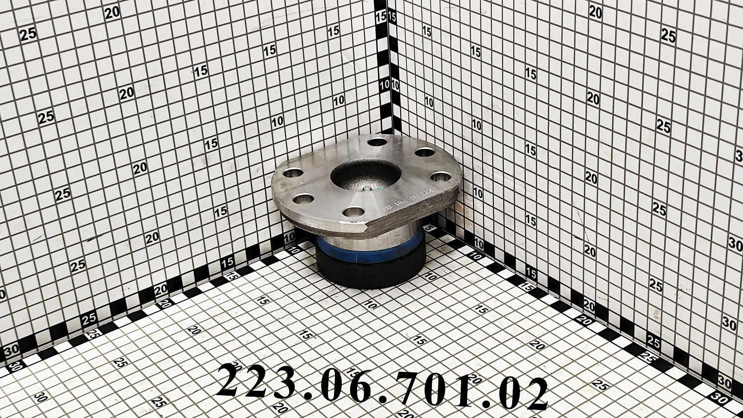 Ось шарнира 223.06.701.02