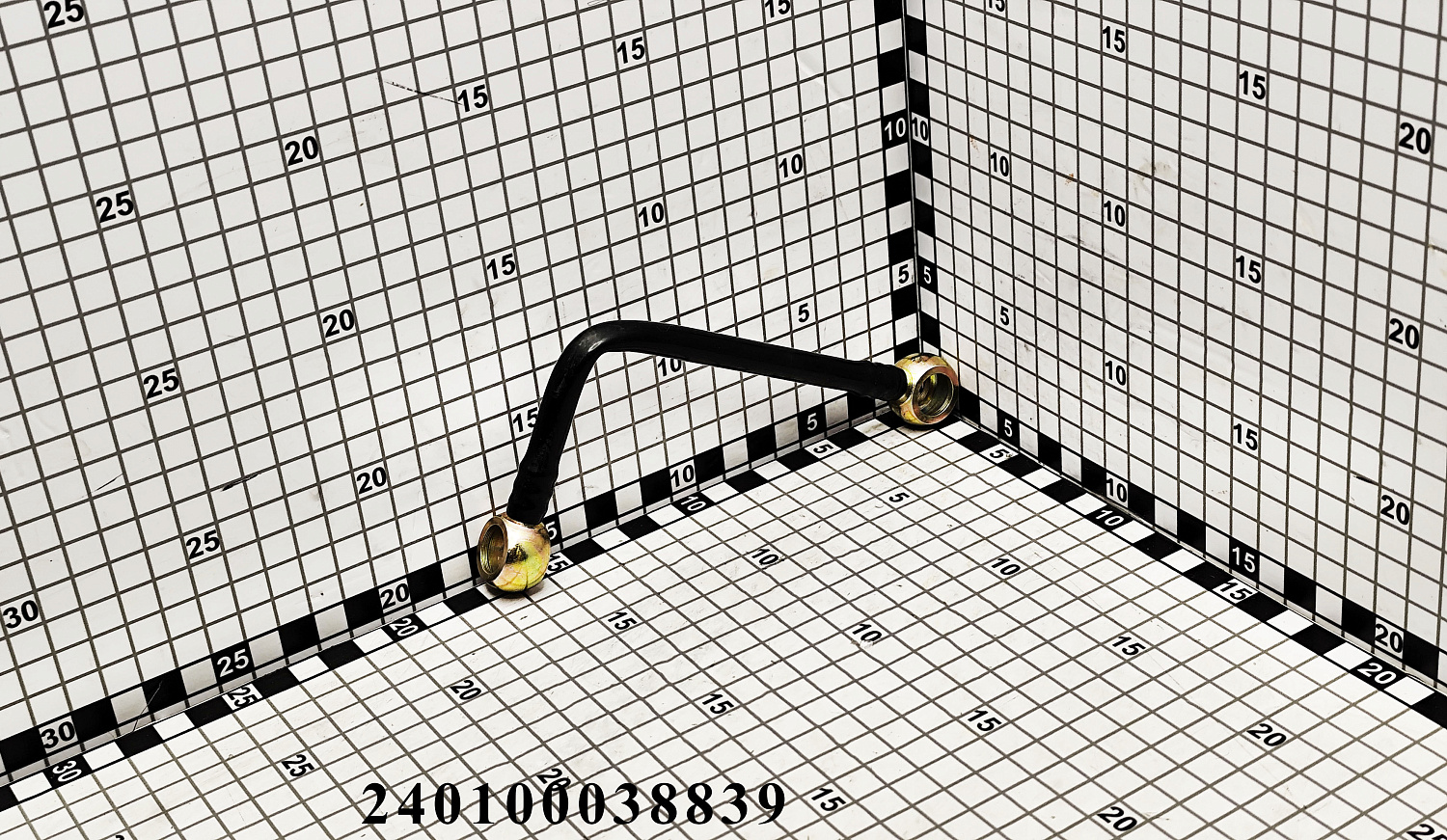 Шланг топливный 1304 240100038839 (6RBZT52.350500)