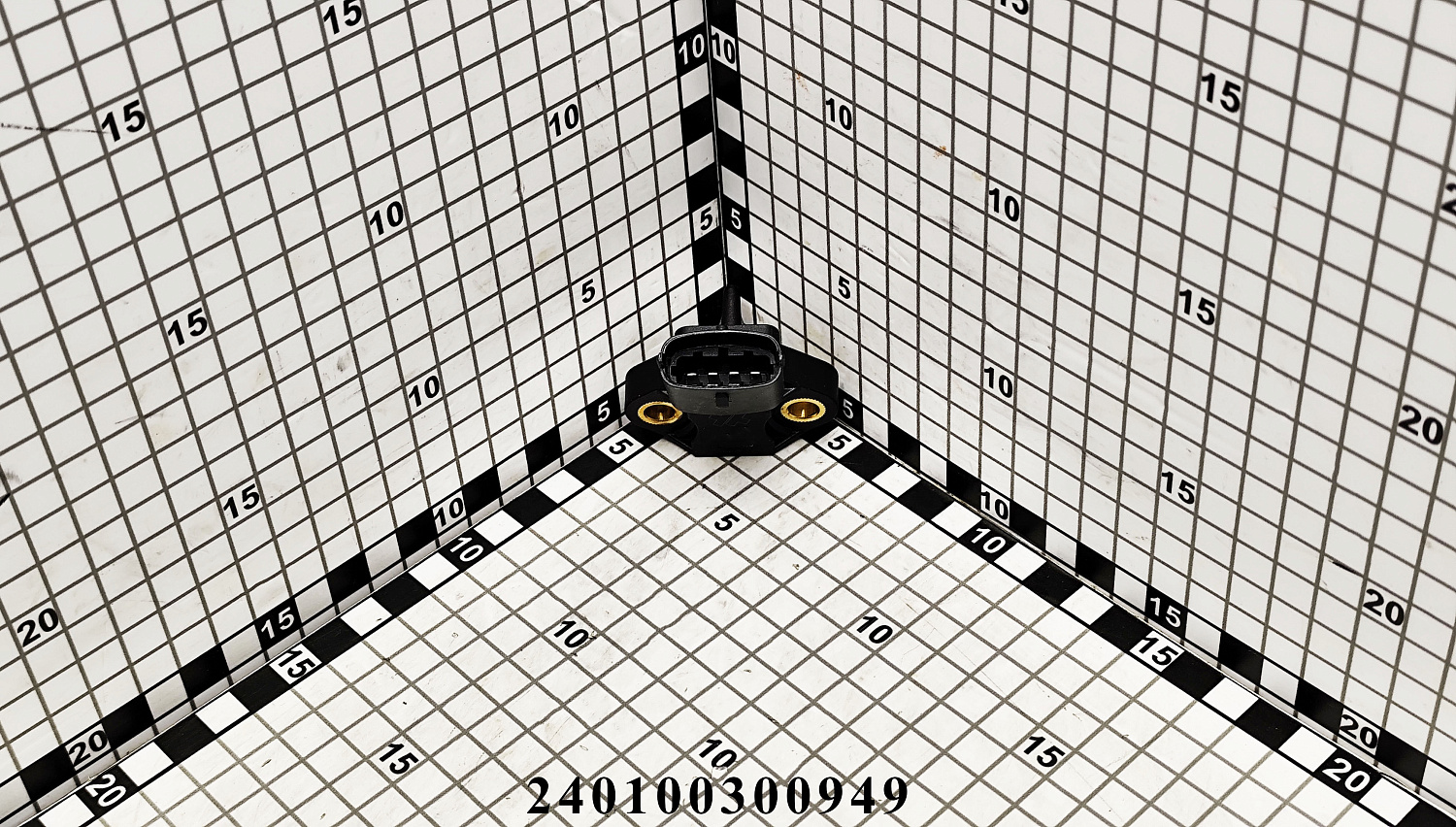 Датчик температуры и давления масла 240100300949 (6A3LR-T40.670002)