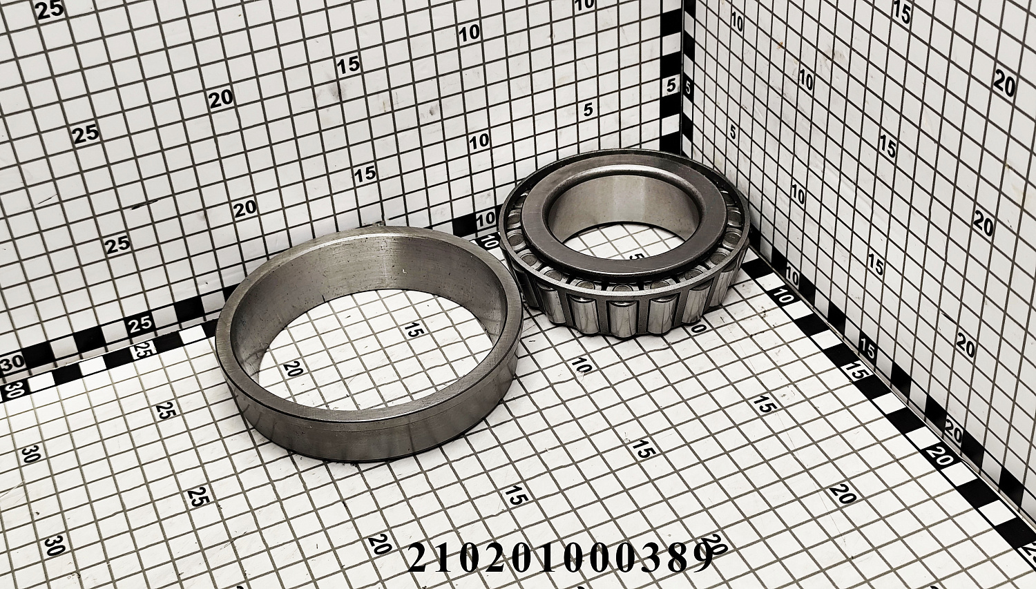 Подшипник 210201000389 (7512R(LG1304.37.137))