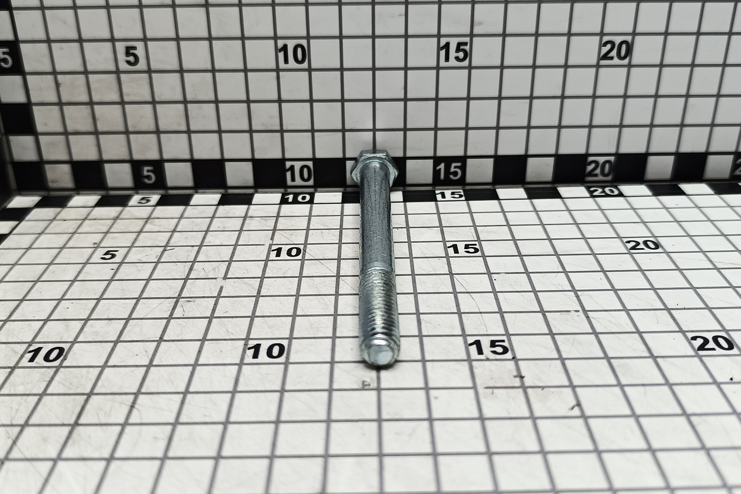 Болт шестигранный 3/8"х4" В0640 (10006997)