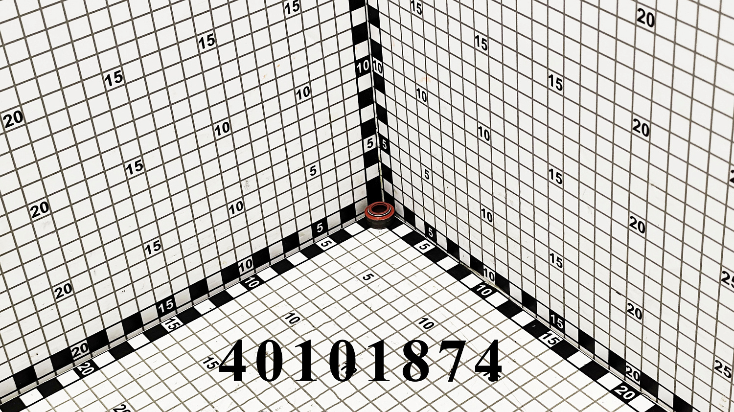 Сальник клапана 40101874 CNHi