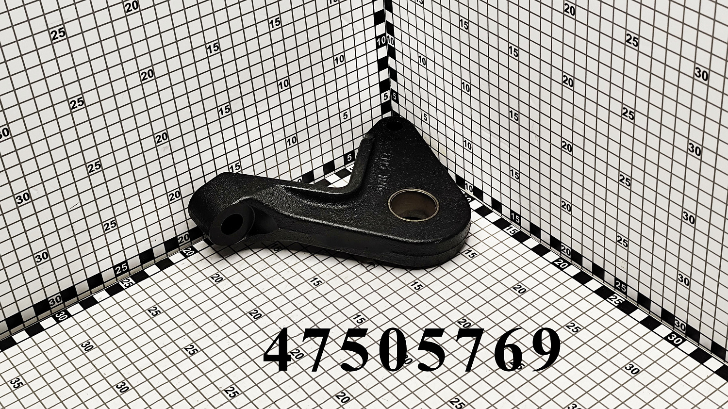 Палец 47505769 CNHi