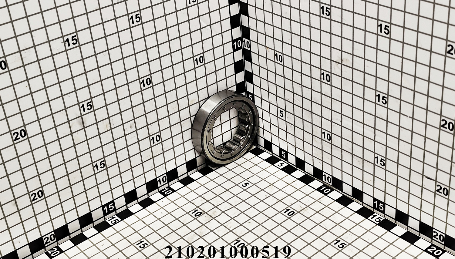 Подшипник 210201000519 (NJ206E(42206E))