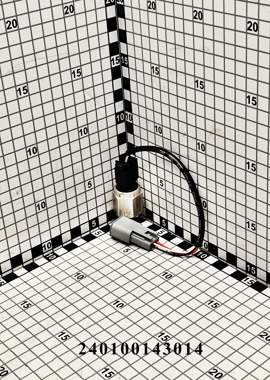 Датчик давления (M12x1.5) 240100143014 (PX2DM1XX004GSBGX)