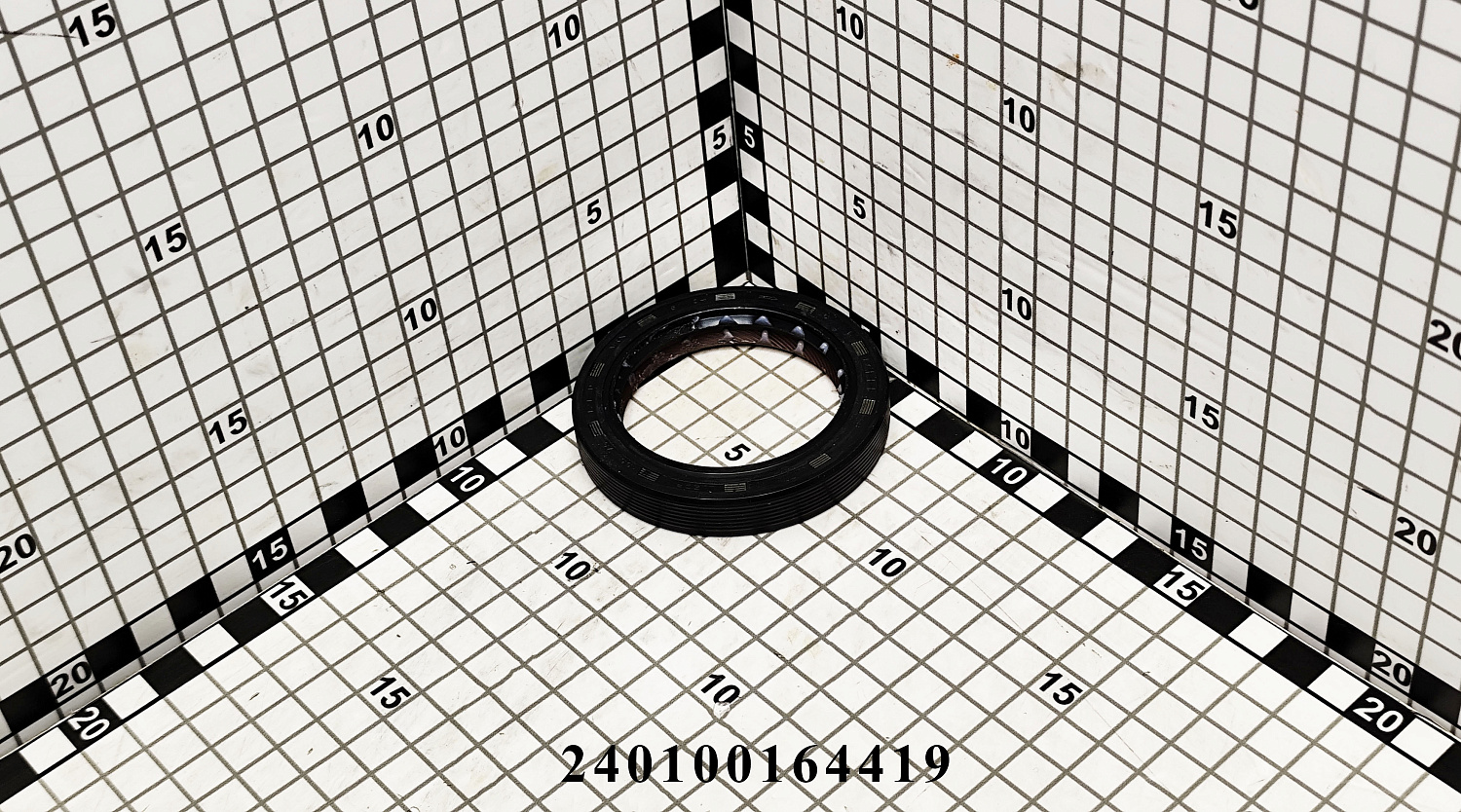 Сальник первичного вала КПП 240100164419 (SZ1504-37-062 ZDR55*75*12F/D)