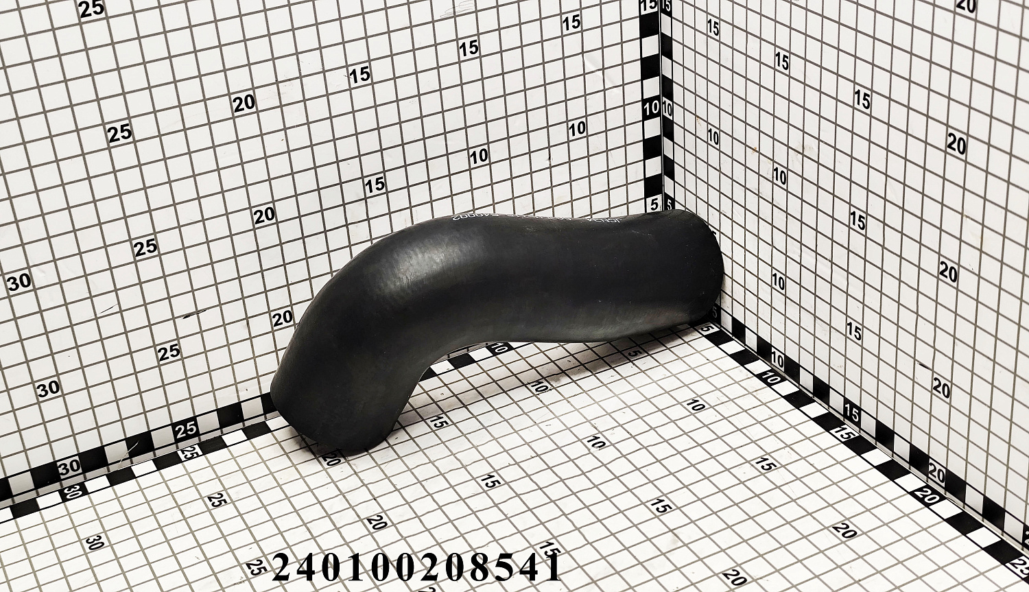 Нагнетательный шланг радиатора 240100208541 (6A3LU-T15-540002)