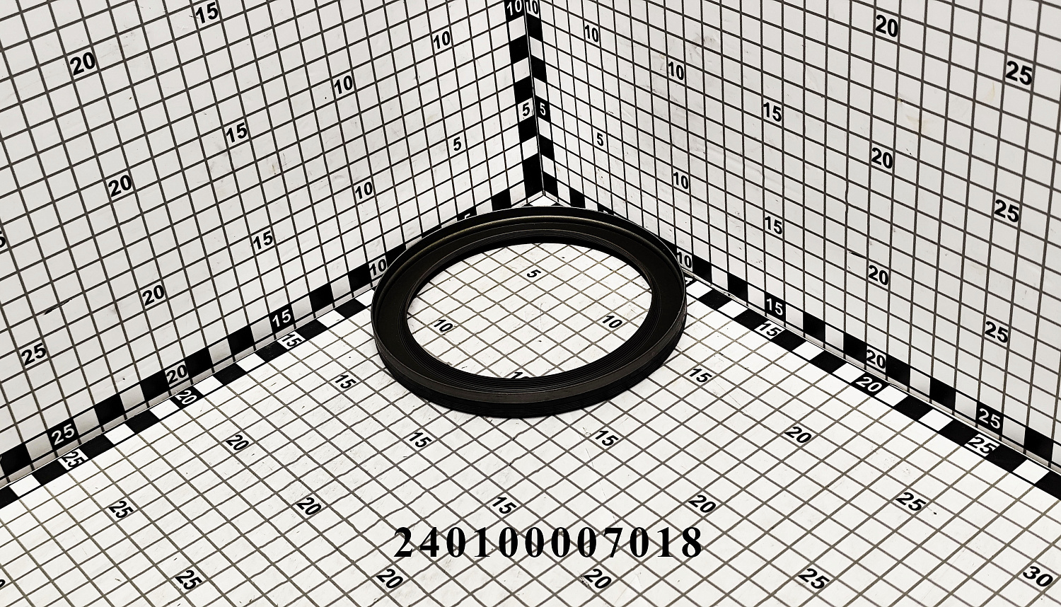 Сальник задний коленвала 240100007018 (LR.090100)