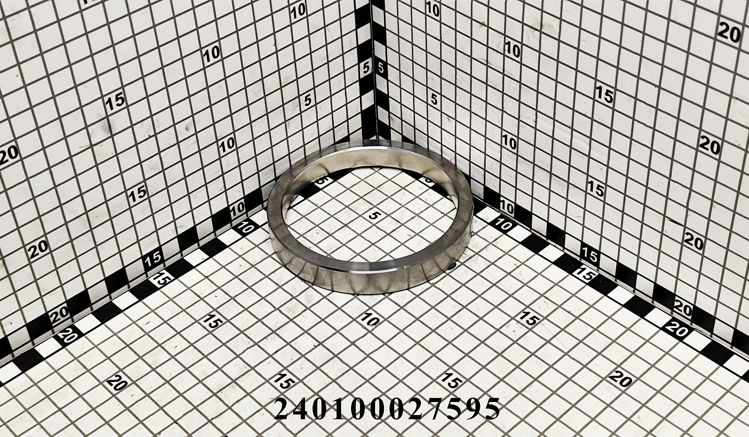 Седло масляного уплотнения 240100027595 (LG1304.39.117)