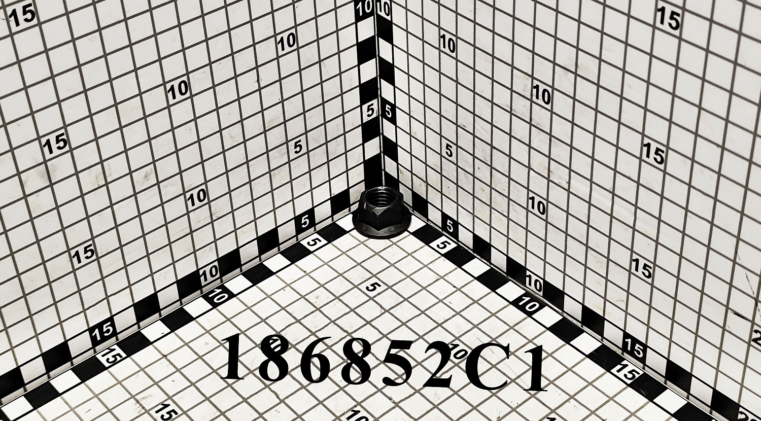 Гайка 186852C1 CNHi