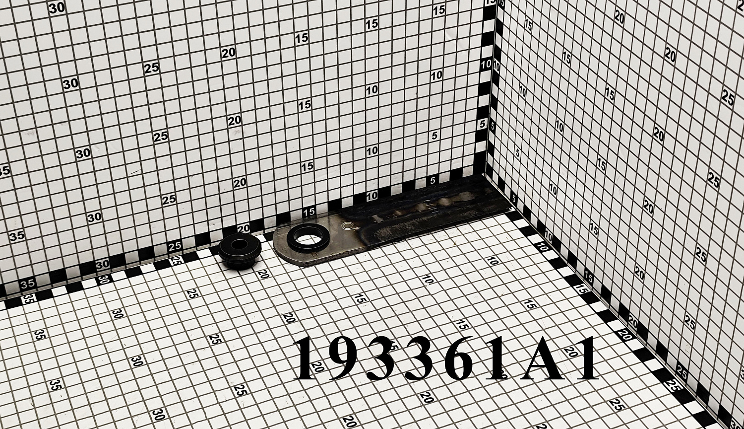 Нож-соломоизмельчитель 193361A1 CNHi