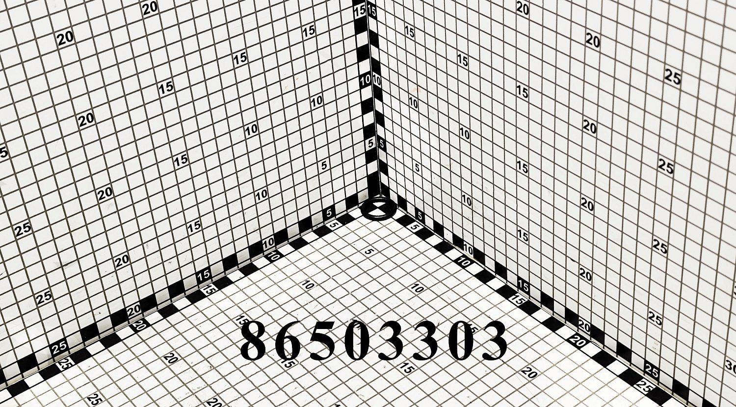 Кольцо 86503303 CNHi