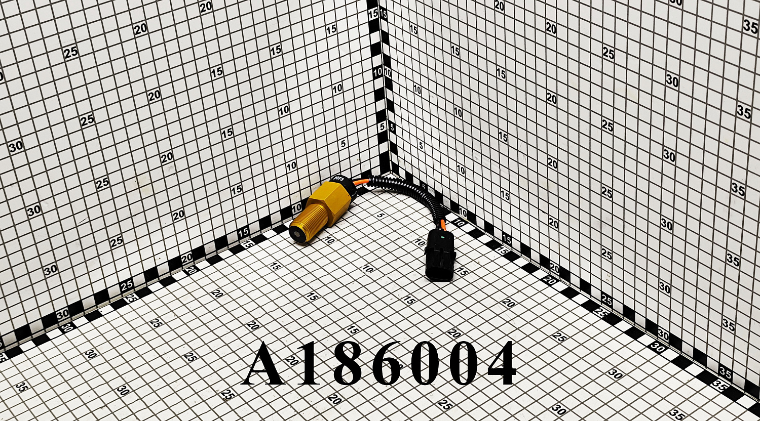 Датчик скорости A186004 CNHi