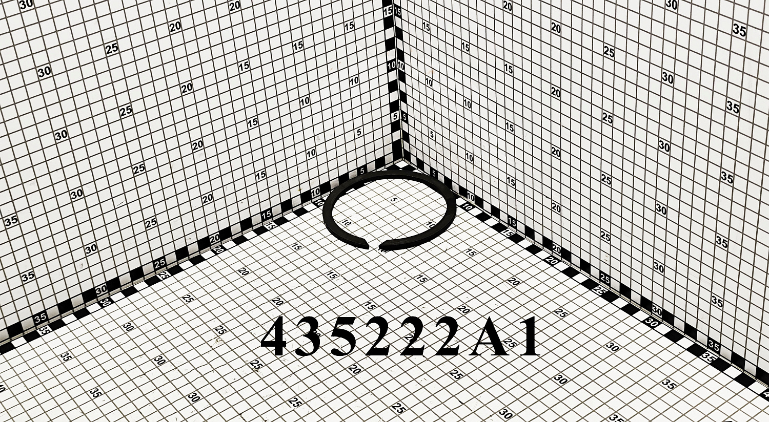Кольцо стопорное 435222A1 CNHi