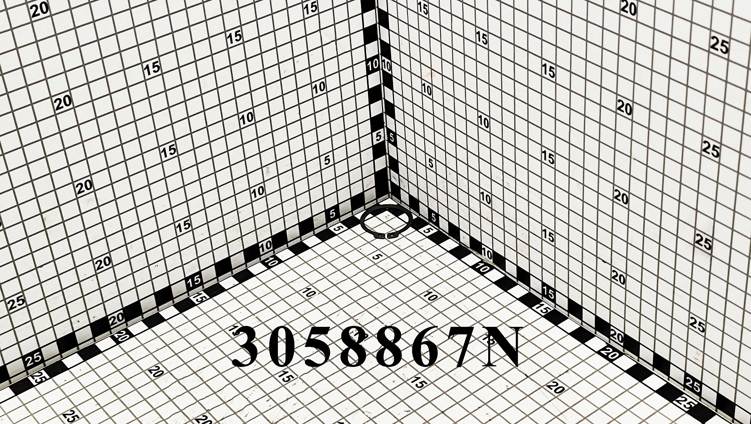 Стопорное кольцо 3058867N